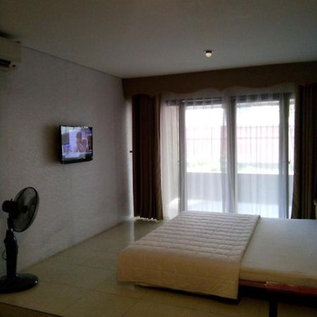 Khach San Thuong Mai Hotel Yen Thinh Esterno foto