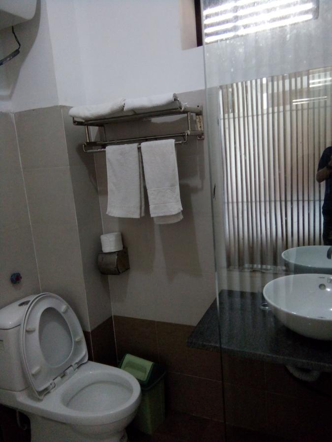 Khach San Thuong Mai Hotel Yen Thinh Esterno foto