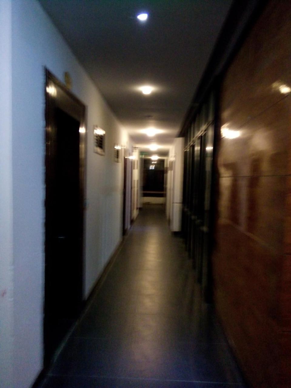 Khach San Thuong Mai Hotel Yen Thinh Esterno foto